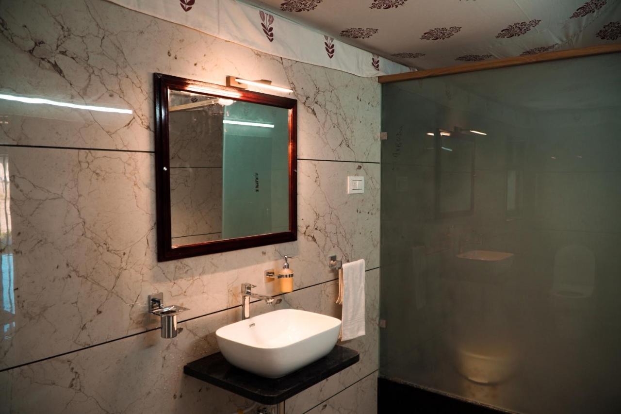 Jawai Empire Resort By Premier Hotels Pāli Extérieur photo